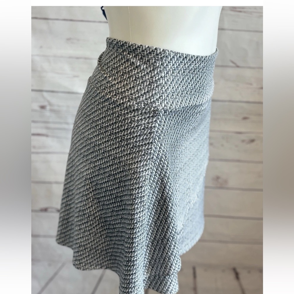 Soybu Lotus Athletic Wrap Skirt Size Small Gray Lightweight Active Wear NWOT - Picture 5 of 8